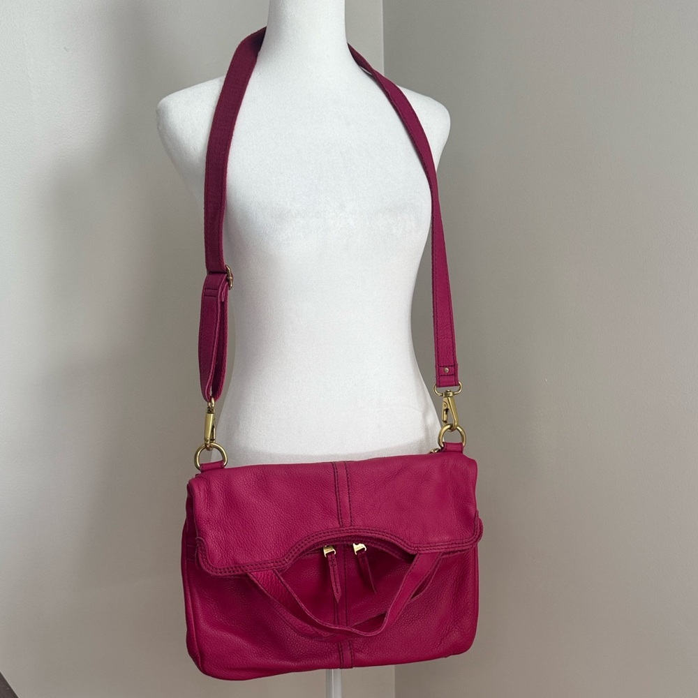 Women's Fossil Hot Pink Leather Shoulder Bag